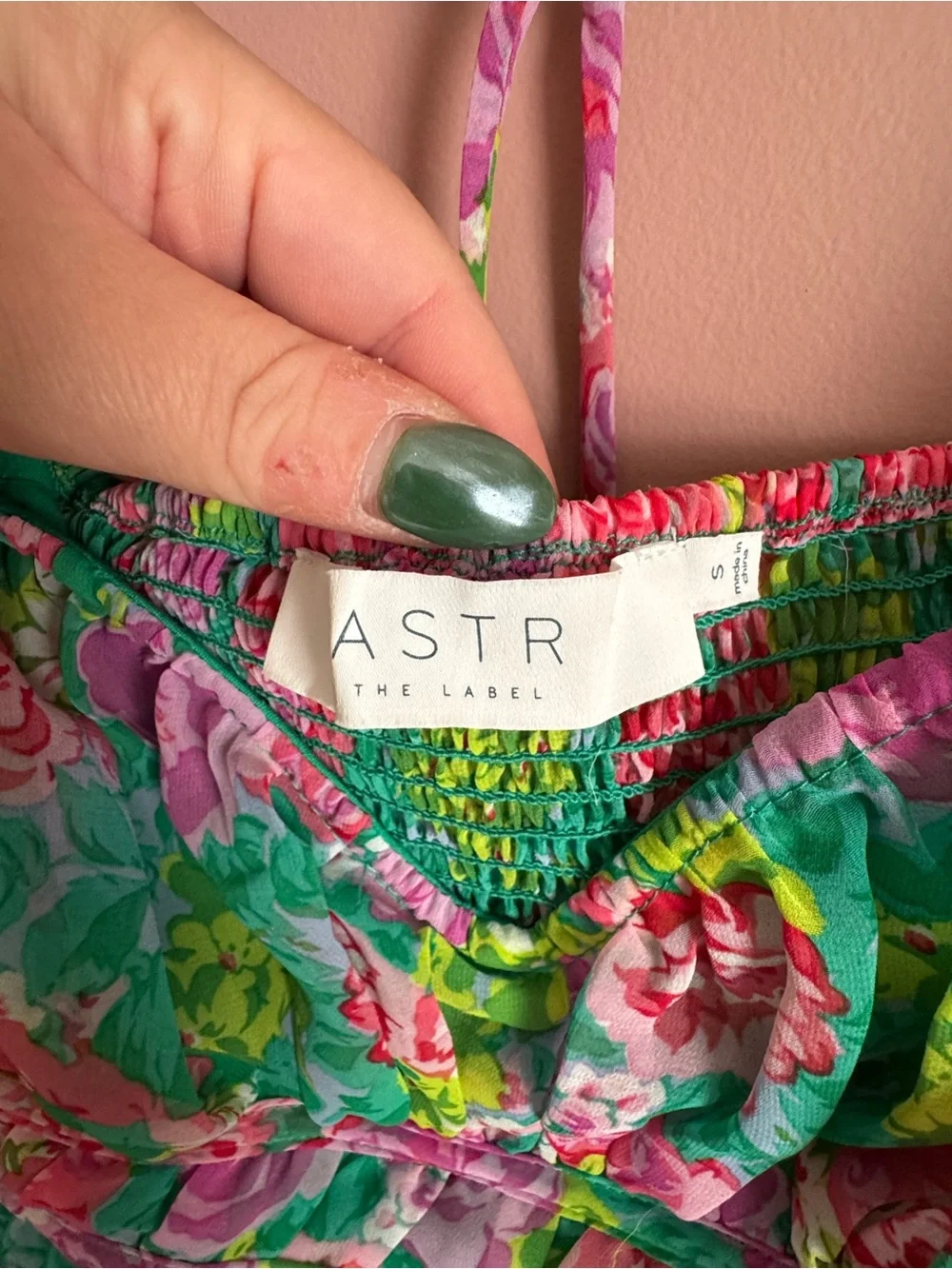 ASTR Anthropologie Floral Puff-Sleeve Smocked Crop Top in Pink & Green